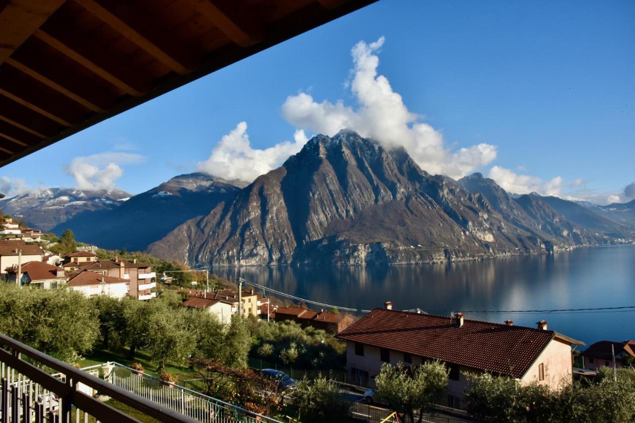 Apartamento Casa Sissi Riva di Solto Exterior foto